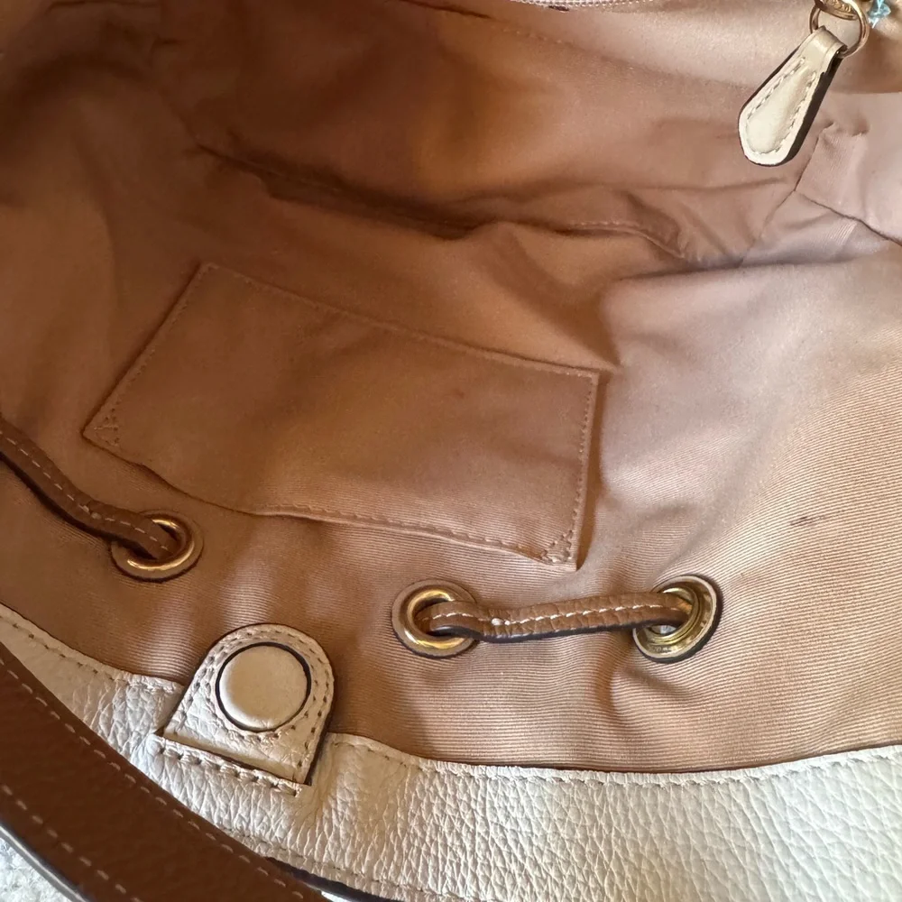 Coach Ivory and Tan Crossbody Bag - Picture 13 of 15